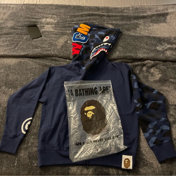 BAPE Color Camo Giant shark Loose Fit Full Zip Hoodie Mens. - Picture 3 of 10